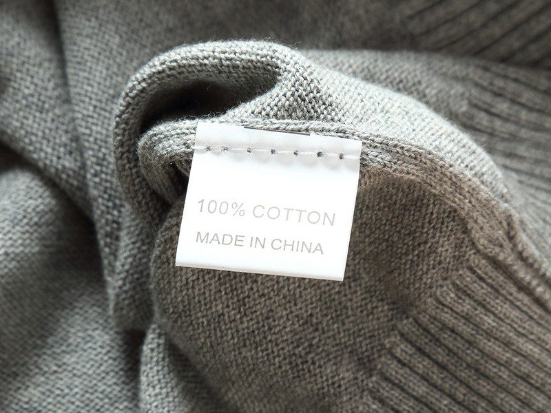 טומי הילפיגר-TOMMY TSHIRT MEN'S LONG CREW NECK- Santas Grey – תמונה 6