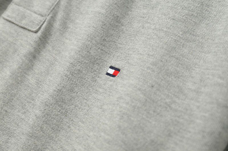טומי הילפיגר-TOMMY POLO MEN'S TSHIRT - Gray – תמונה 3