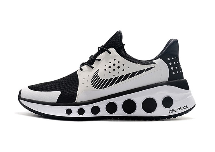 נעלי נייק - Nike react Tinker Hatfield - Black & White
