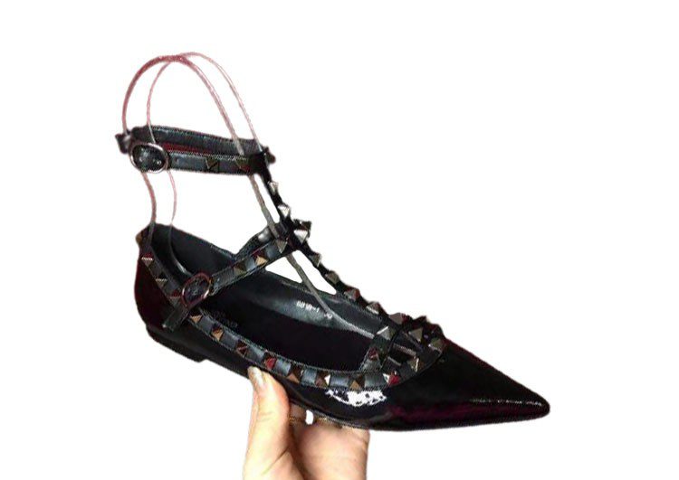 ולנטינו-VALENTINO WOMEN'S SHOES - Black Pearl