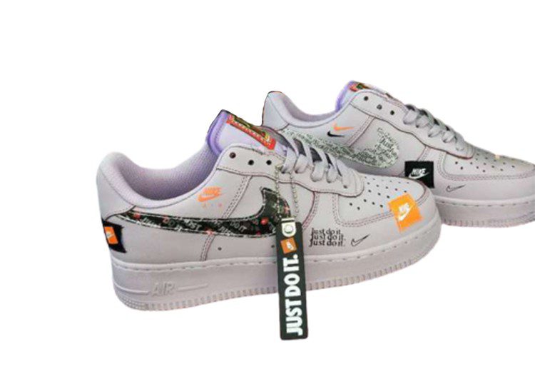 נעלי נייק -Nike Air Force 1 Low Silver – תמונה 3