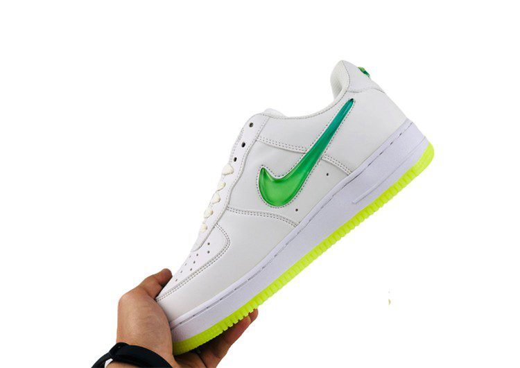 נעלי נייק -Nike Air Force 1 Low White-Fern – תמונה 6