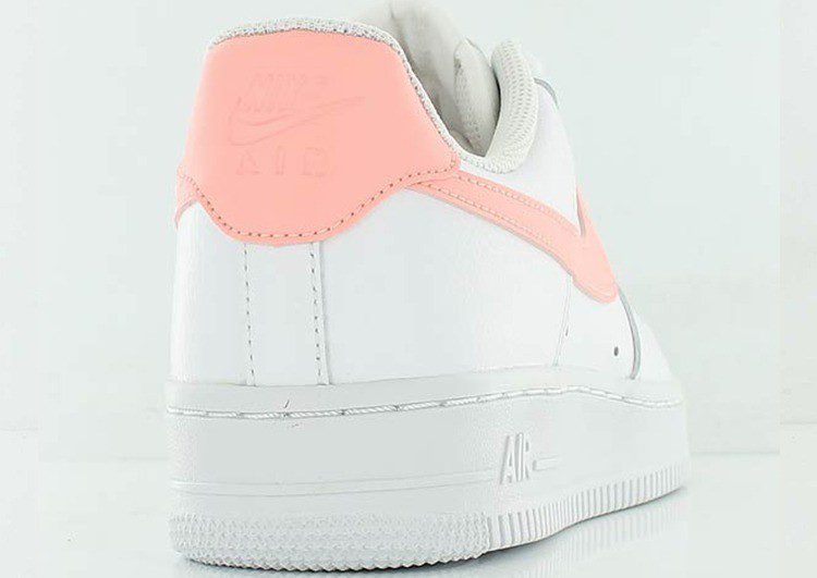 נעלי נייק-NIKE AIR FORCE 1 WHITE PINK – תמונה 4