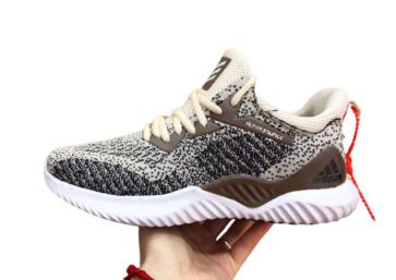 נעלי אדידס-Adidas Clover Small Coconut - Beige & Dark Rum