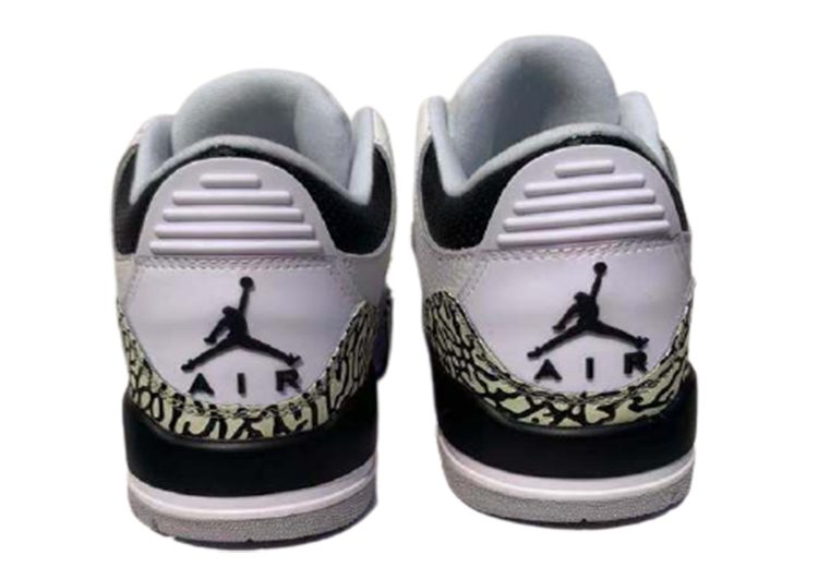 נעלי נייק-NIKE AIR JORDAN 3 – תמונה 2