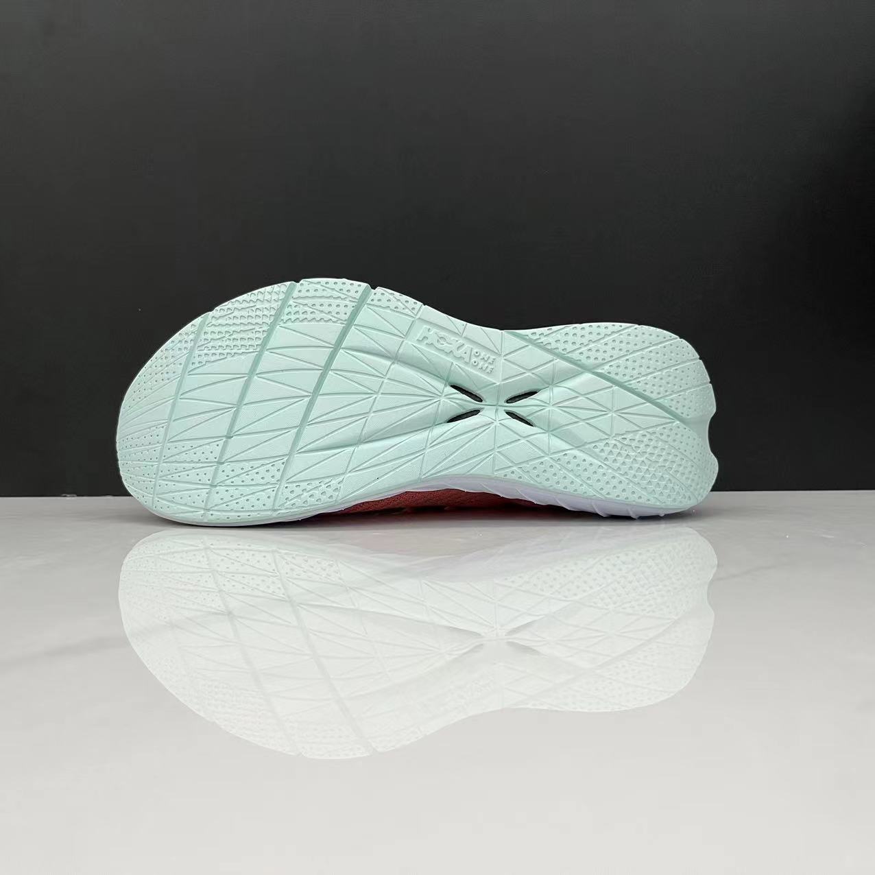 נעלי הוקה-HOKA ONE ONE CARBON X3 ange – תמונה 9