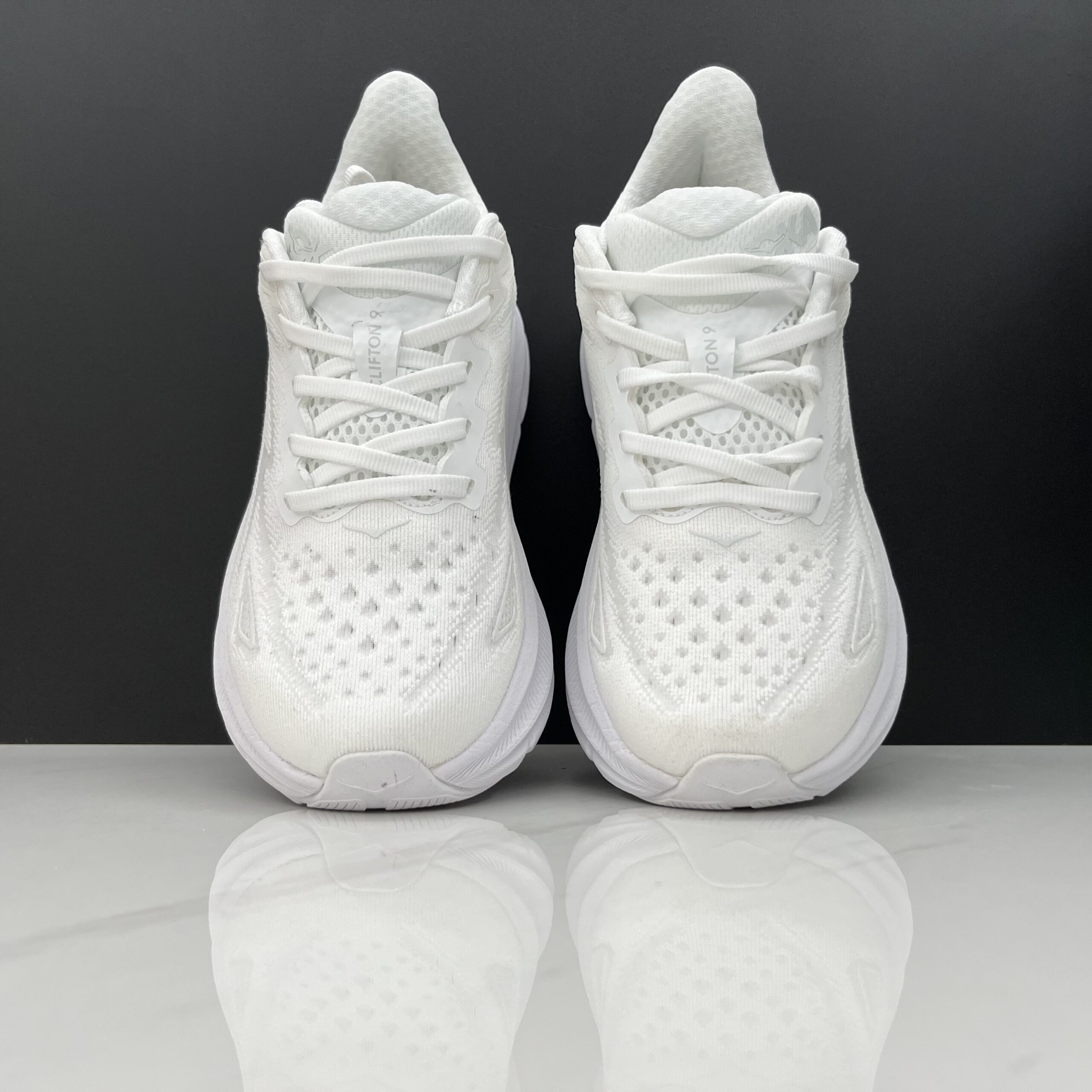 נעלי הוקה-HOKA ONE ONE Clifton 9 White – תמונה 7