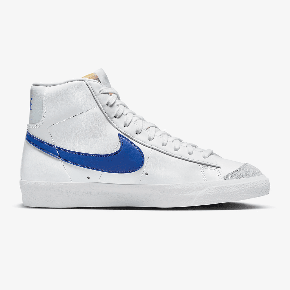 נייק בלייזר גבוהות- NIKE BLAZER MID '77 VINTAGE WHITE BLUE