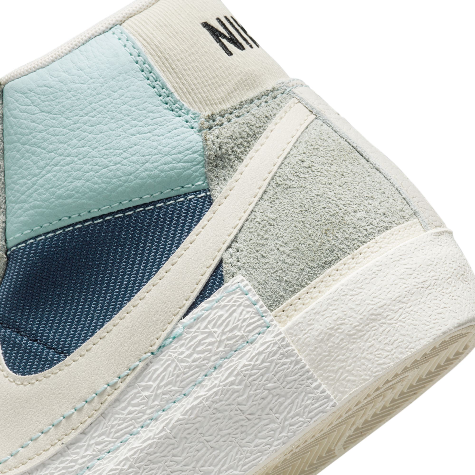 נייק בלייזר גבוהות- NIKE BLAZER MID '77 VINTAGE WHITE BLUE – תמונה 5