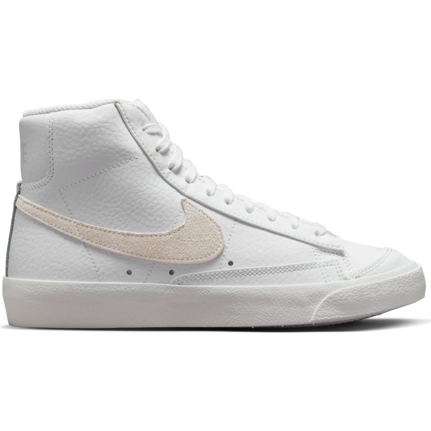 נייק בלייזר גבוהות- NIKE BLAZER MID '77 VINTAGE WHITE BROWN