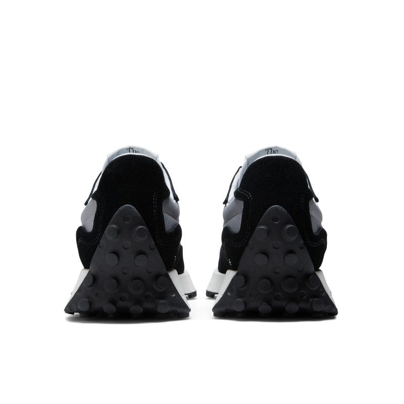 סניקרס ניו באלאנס NEW BALANCE 327 WHITE BLACK – תמונה 4