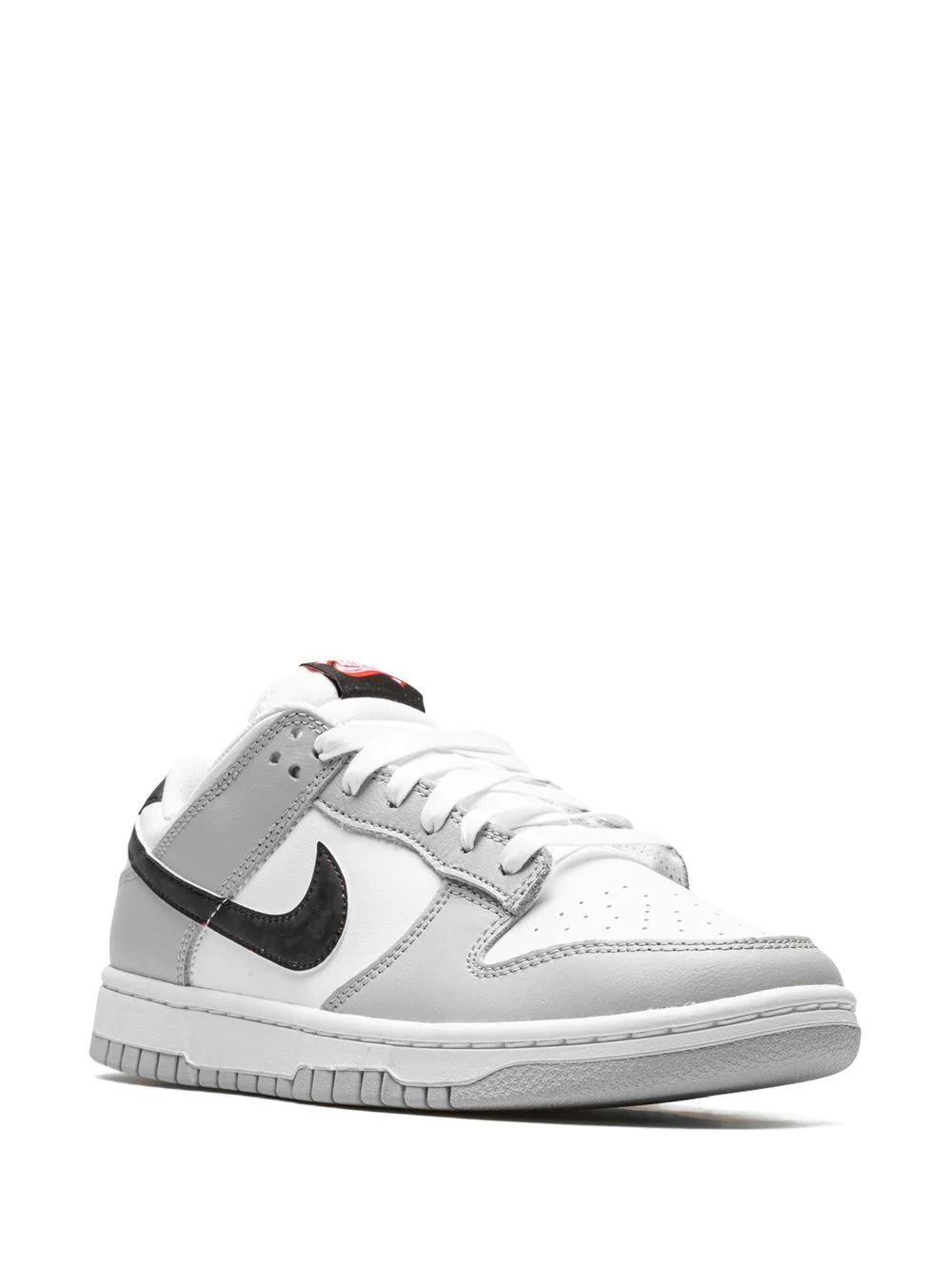 NIKE Dunk Low SE "Lottery Pack - Grey" sneakers – תמונה 2