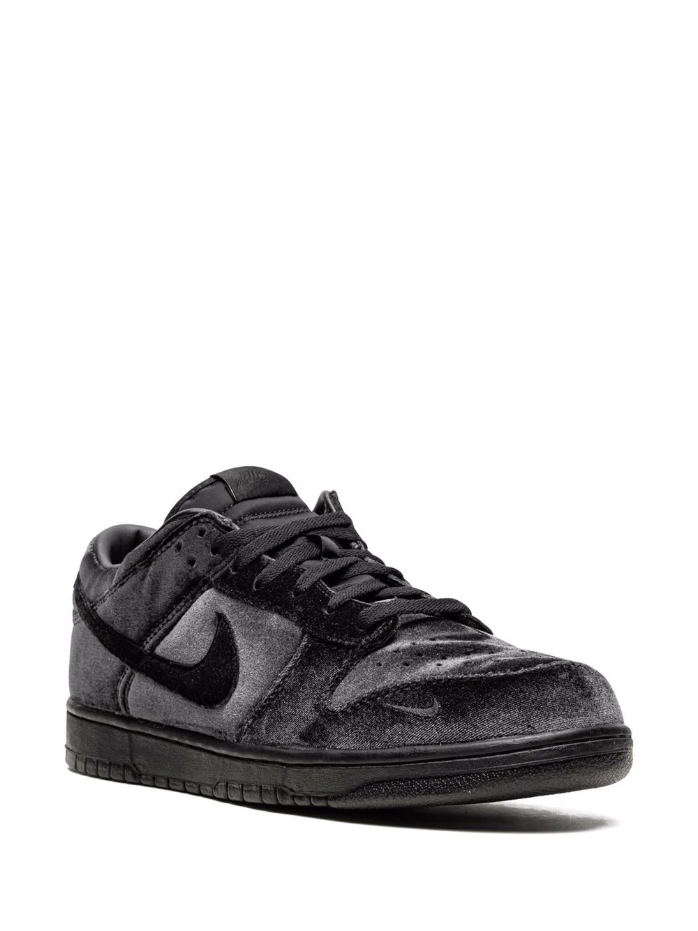 NIKE x Dover Street Market Dunk Low "Triple Black Velvet" sneakers – תמונה 2