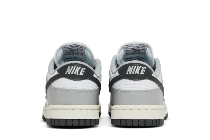 NIKE Dunk Low Light Smoke Grey – תמונה 3