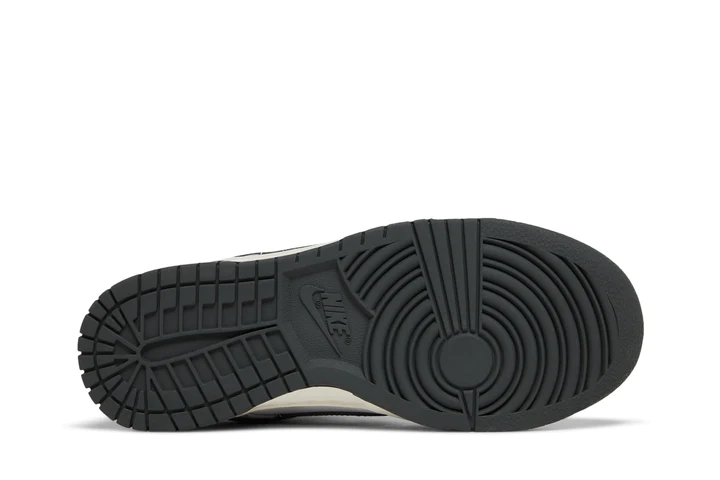NIKE Dunk Low Light Smoke Grey – תמונה 4