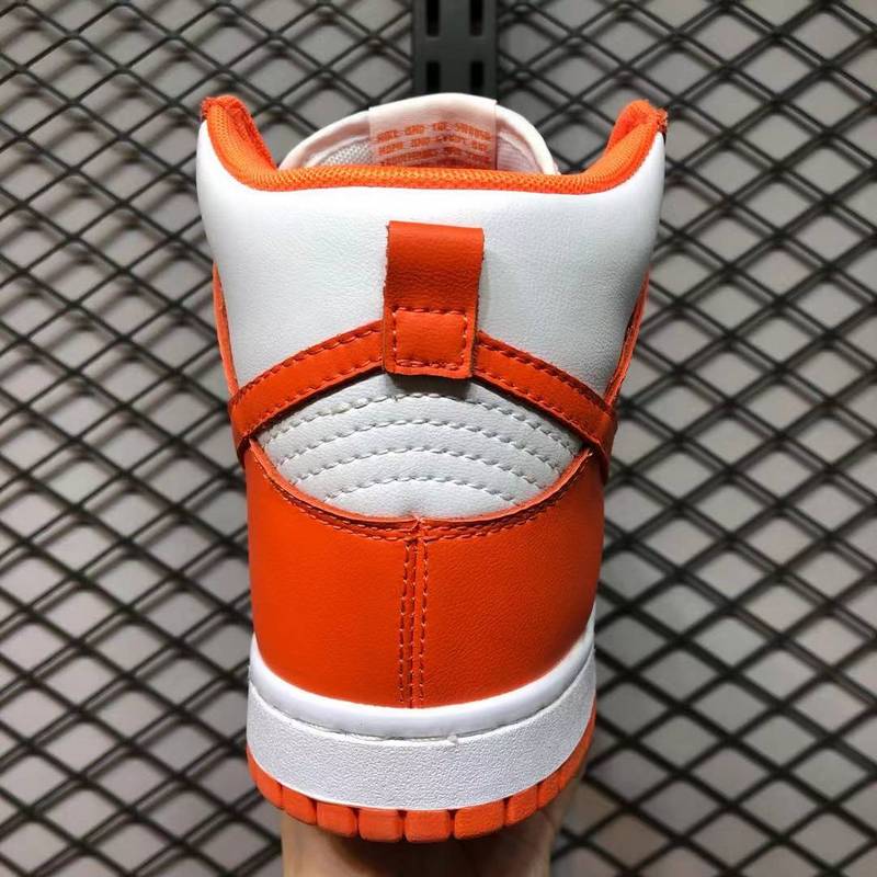 נייק דאנק- NIKE DUNK HIGH Red White – תמונה 12