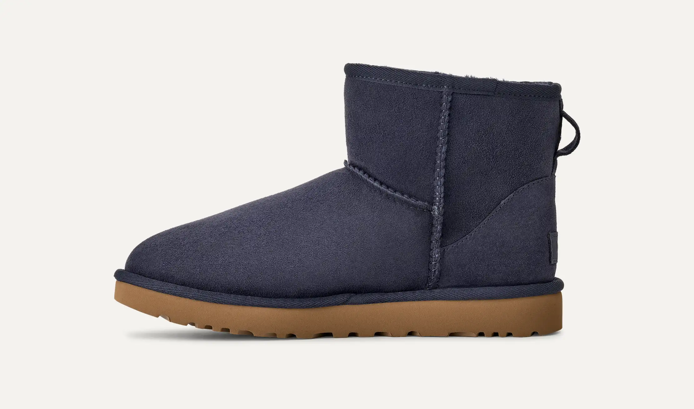 UGG Classic Mini Shearling – מגפי האג נשים – תמונה 11