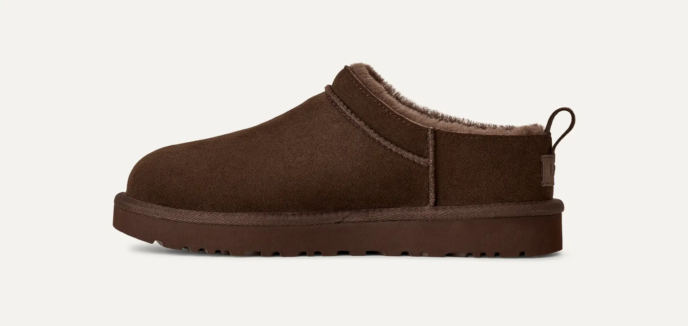 מגפי האג UGG Classic Micro Suede לנשים – קלאסיים ונוחים – תמונה 15